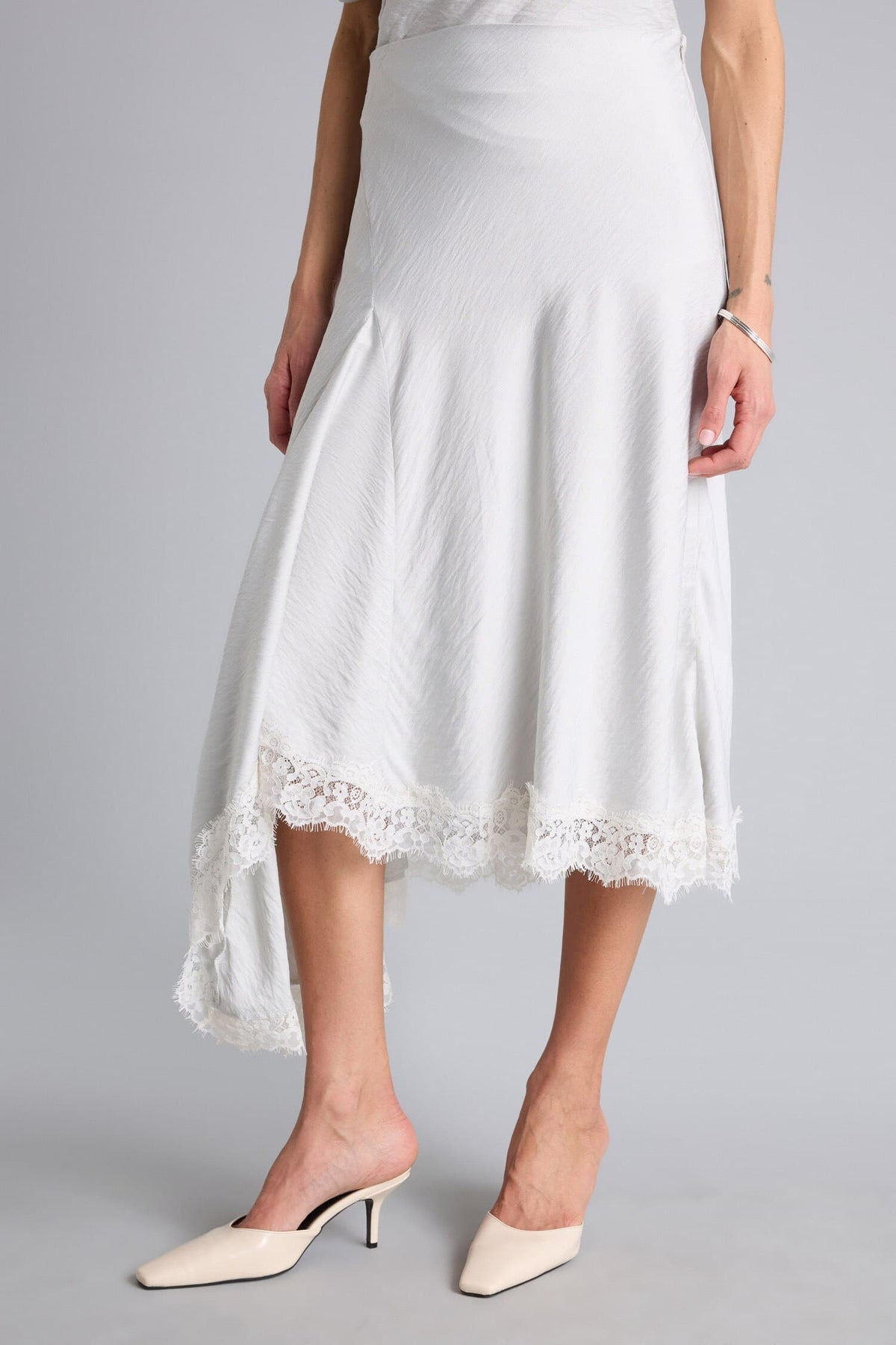A Cut Normal Waist Skirt