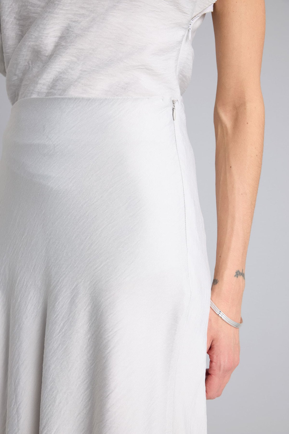 A Cut Normal Waist Skirt
