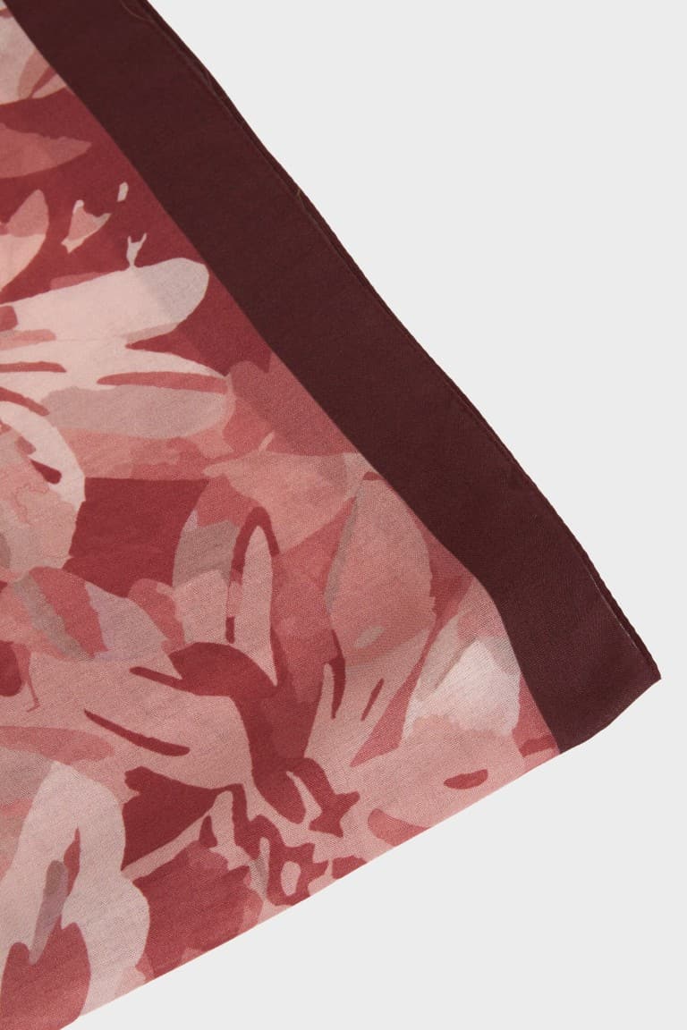 Women Patterned Shawl