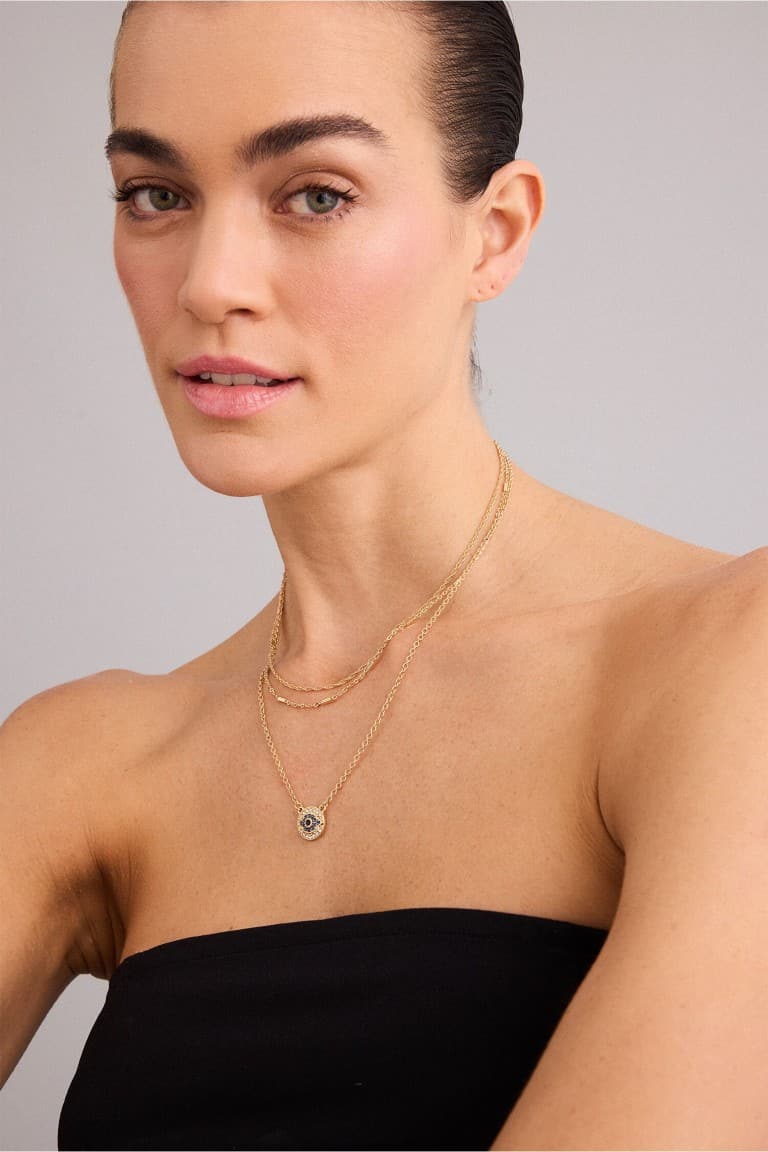 Women 3 Necklace Secondary image