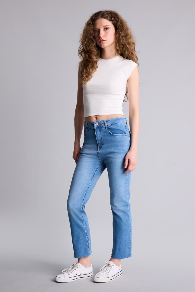 100% Cotton Crop Flare Fit High Waist Short Leg Ankle Length Jean Wash Trousers