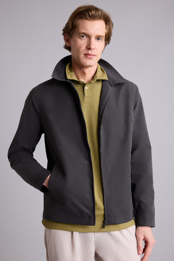 Ultra Light Slim Fit Polo Collar Zippered Coat