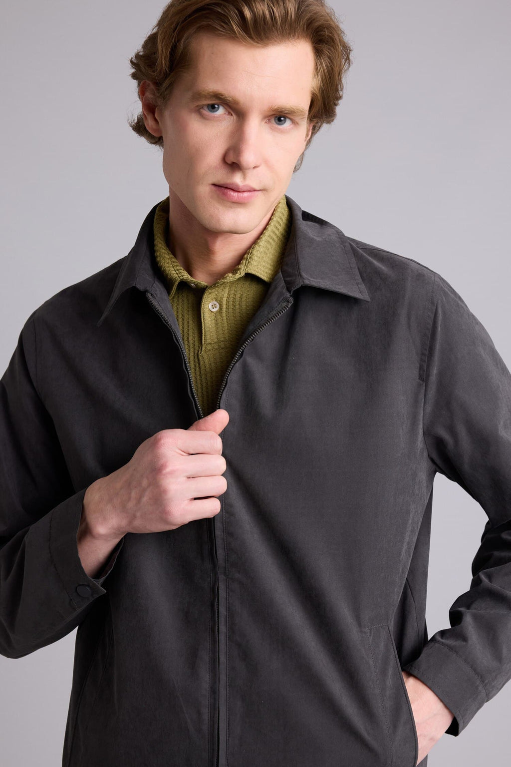Ultra Light Slim Fit Polo Collar Zippered Coat