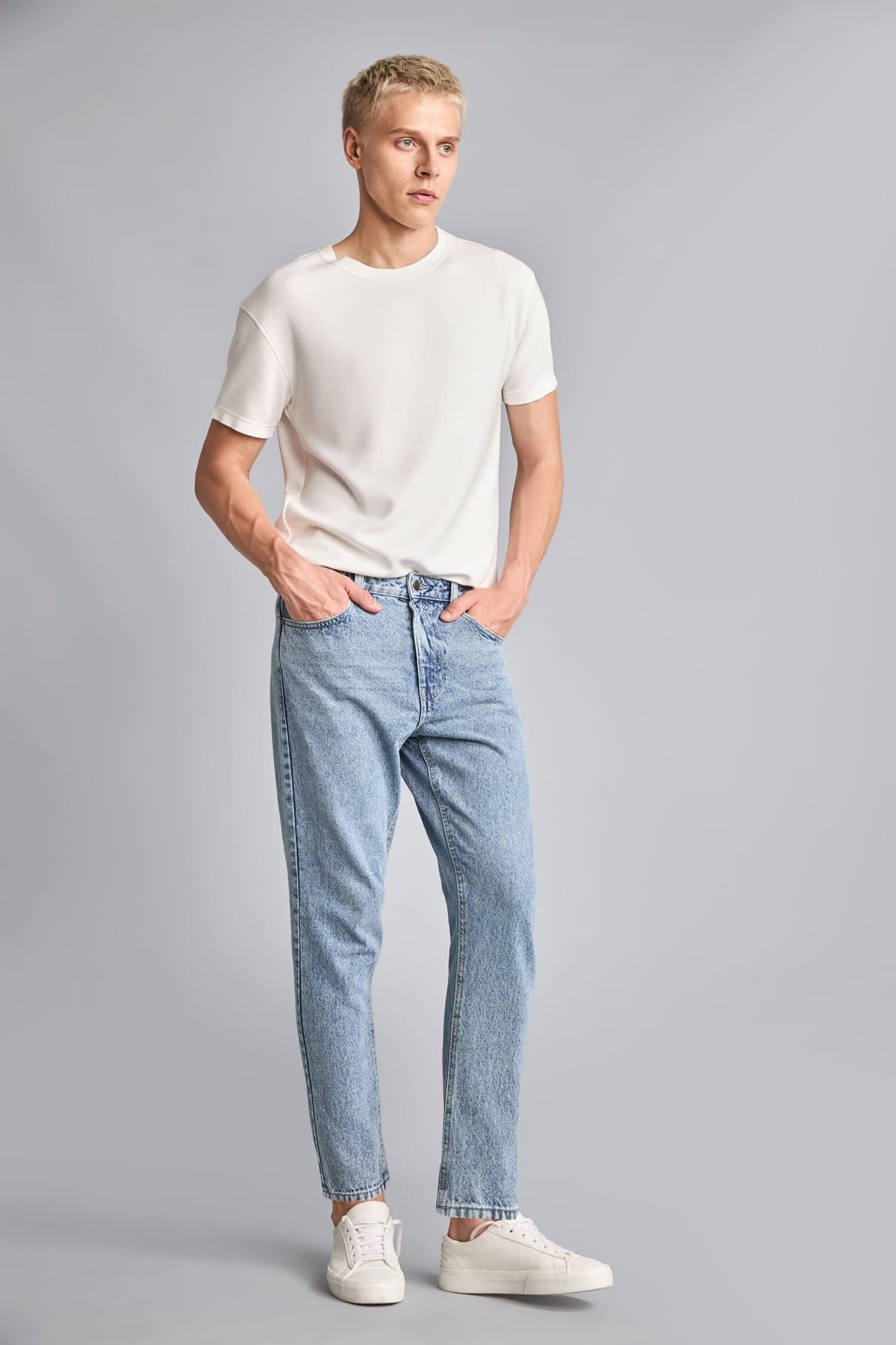 Slim Fit Normal Waist Narrow Leg Jeans Main image