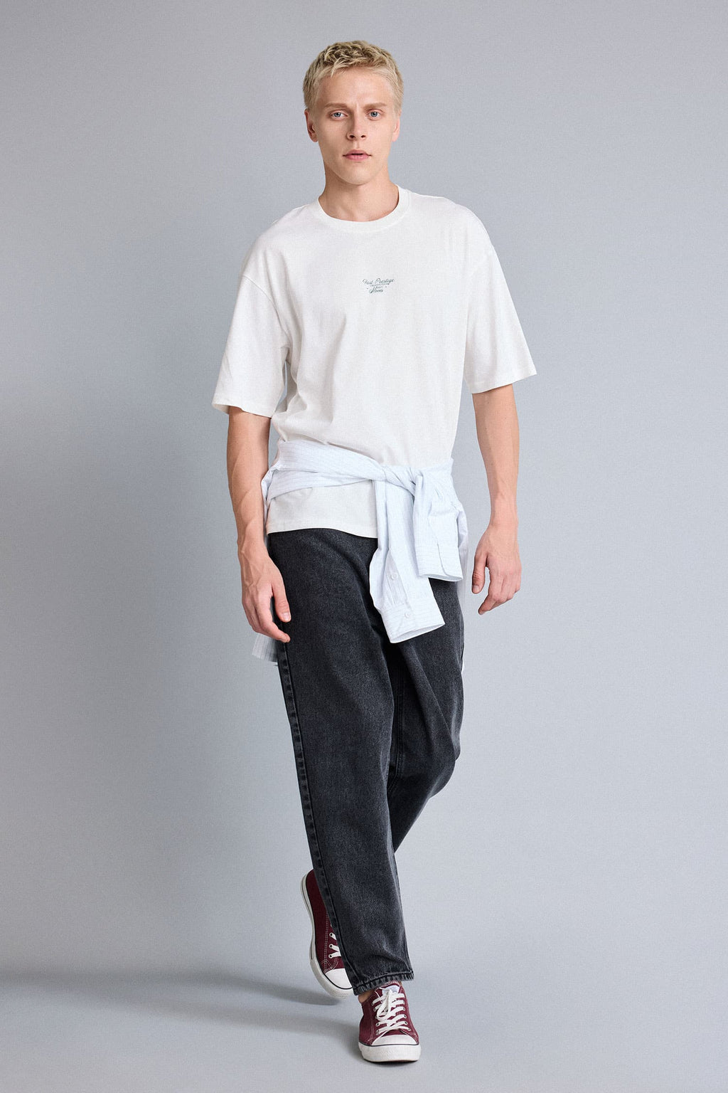 Balloon Fit Normal Waist Tapered Leg Jeans