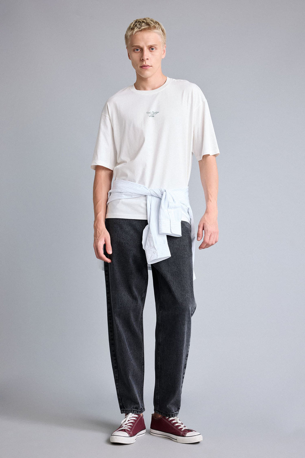 Balloon Fit Normal Waist Tapered Leg Jeans
