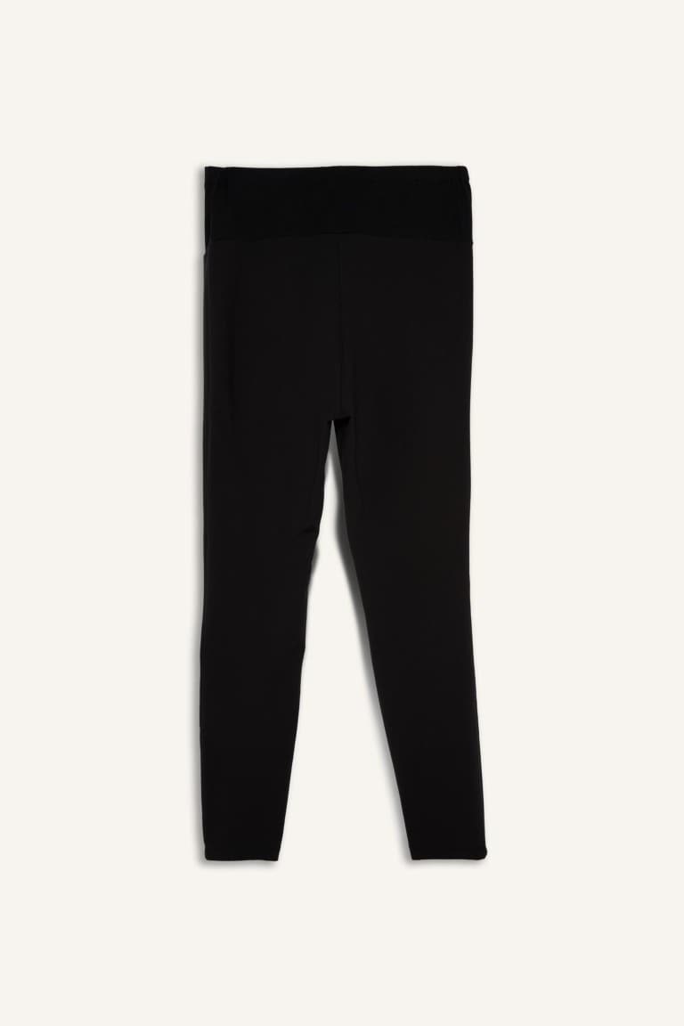 Regular Fit Tight Leg Maternity Bottom