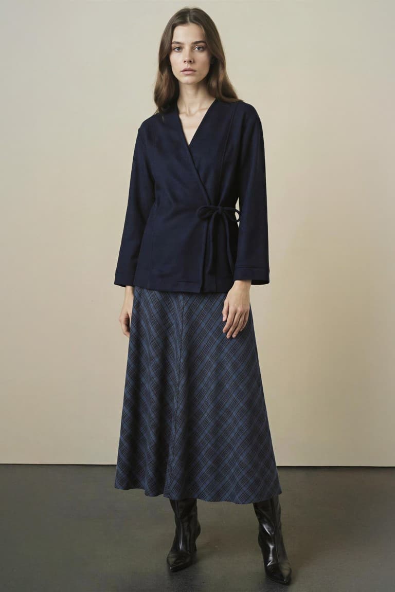 Fitted Soft Feather Tie Cardigan Secondary image