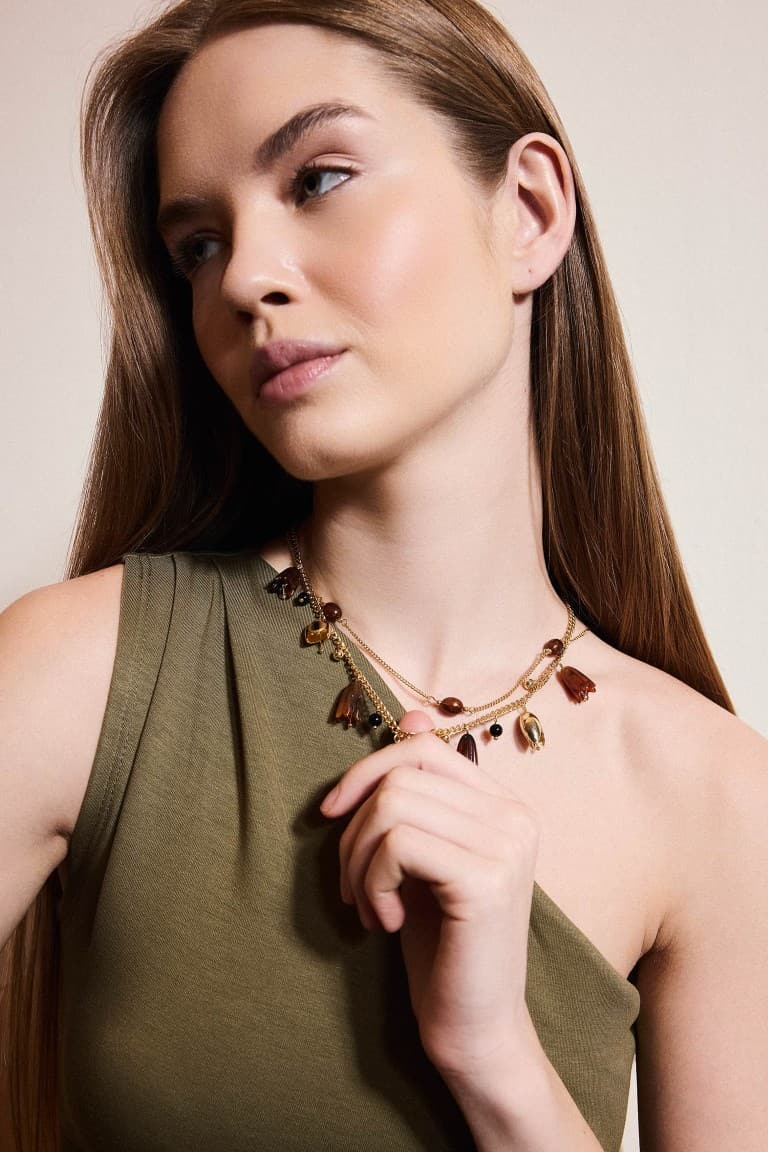 Women 2 Necklace
