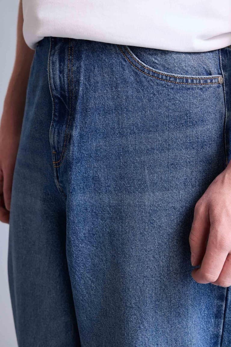 Super Baggy Fit Straight Leg Jeans