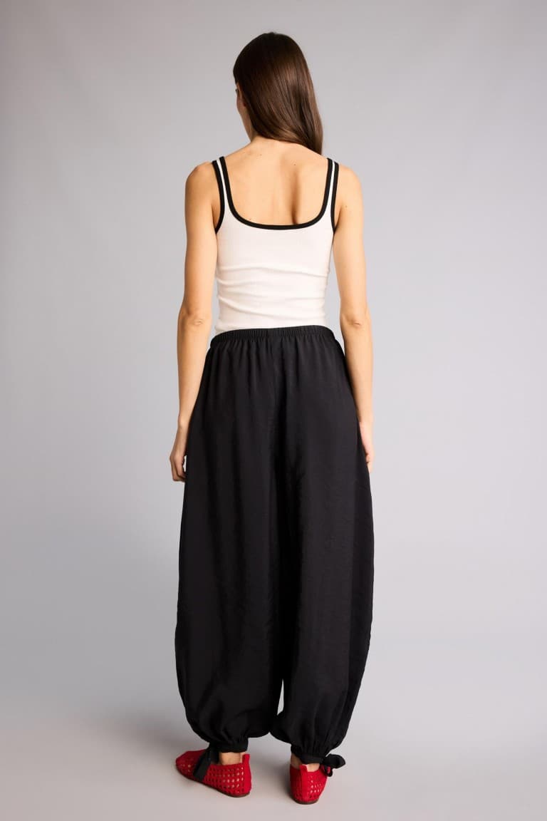 Balloon Fit-Waist Elastic Modal Trousers
