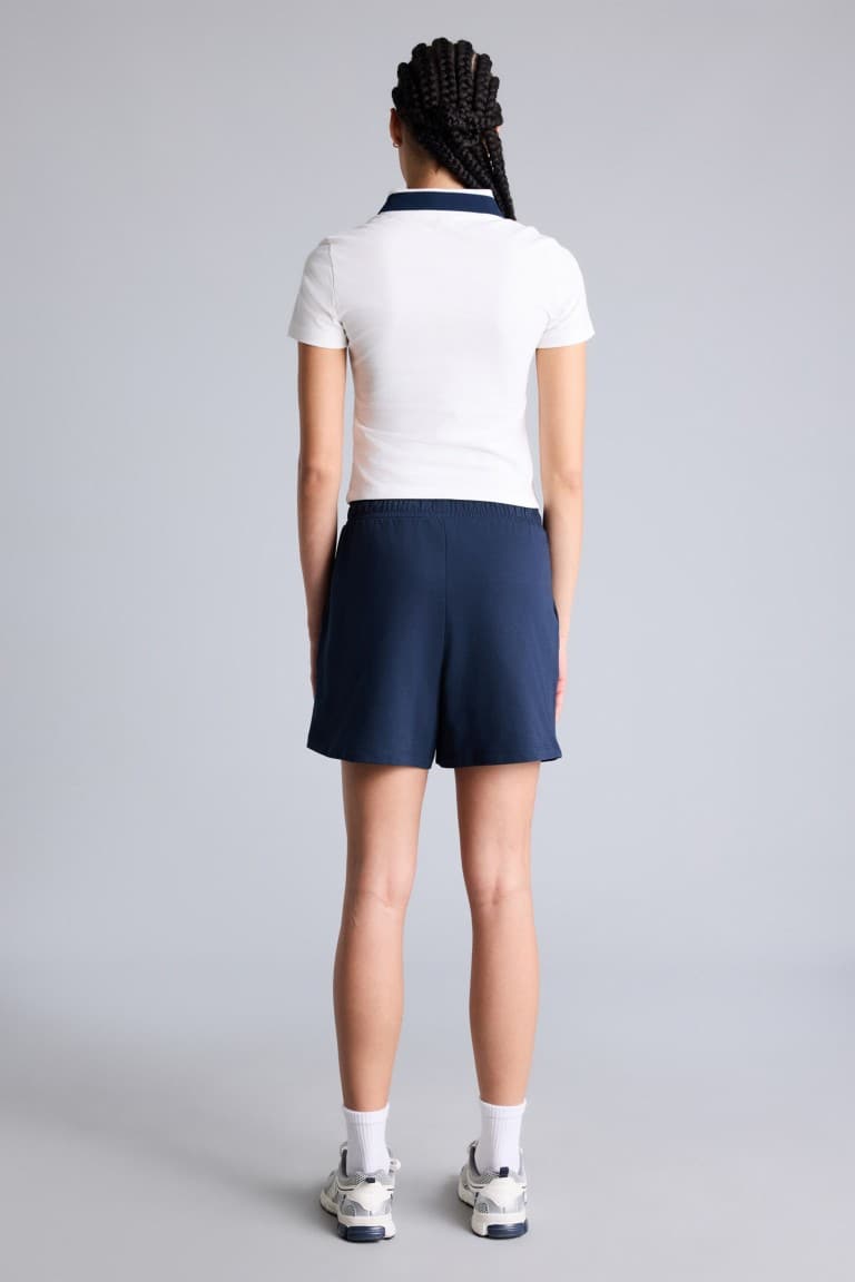 Standard Fit Sports Short Leg Pique Shorts