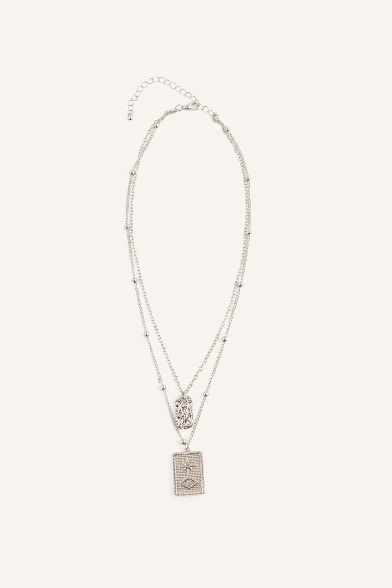 Women 2 Necklace Main image