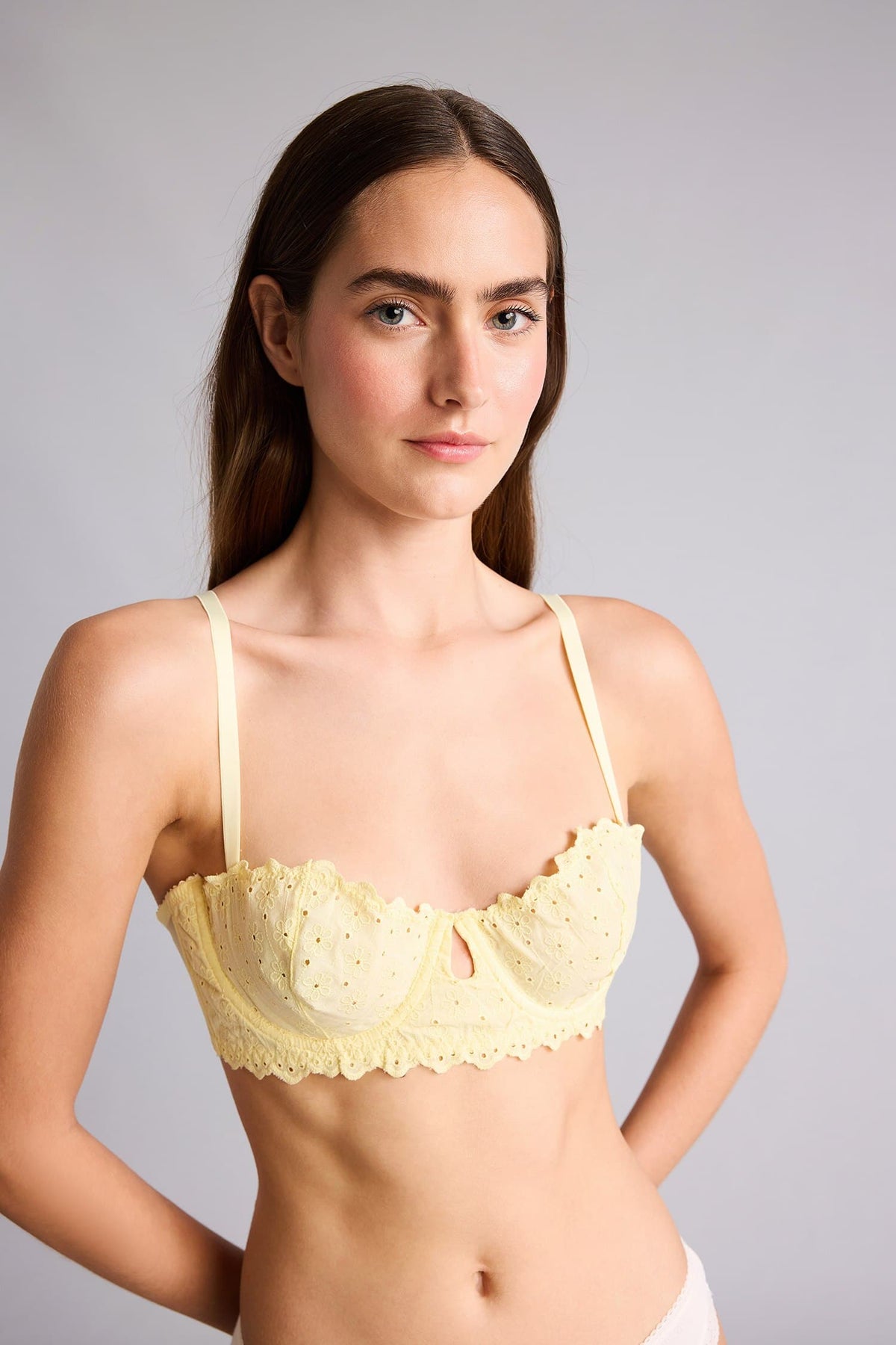 Embroidery Covered Pad Underwire Bra