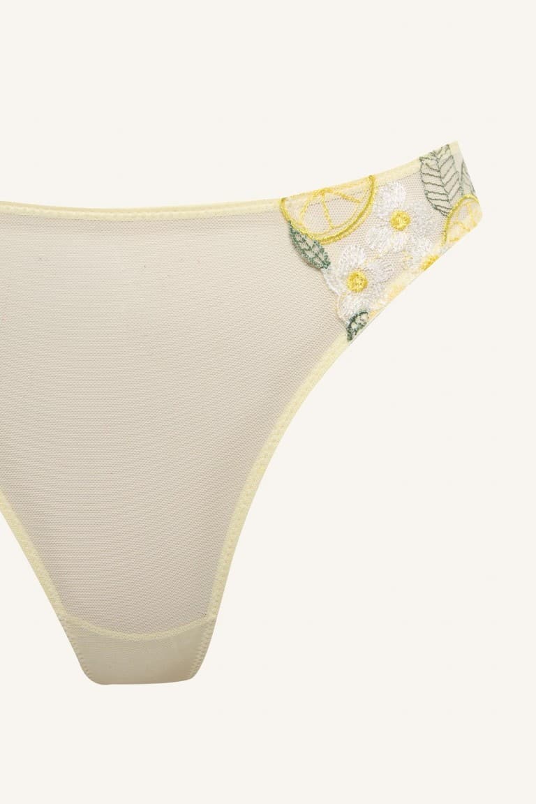 Lace-up Lace Embroidery