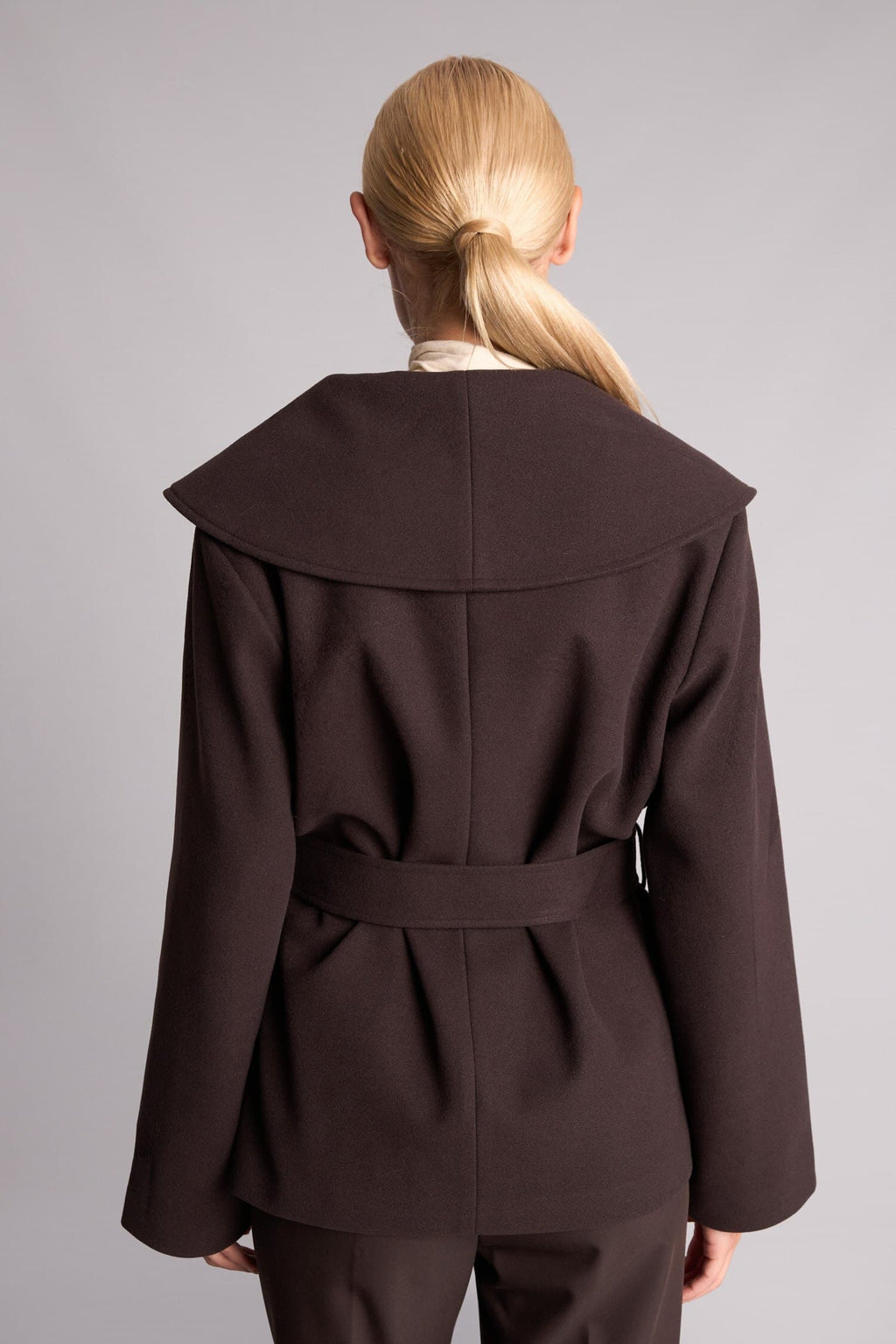 Regular Fit Shawl Collar Belted Short Cachet Coat