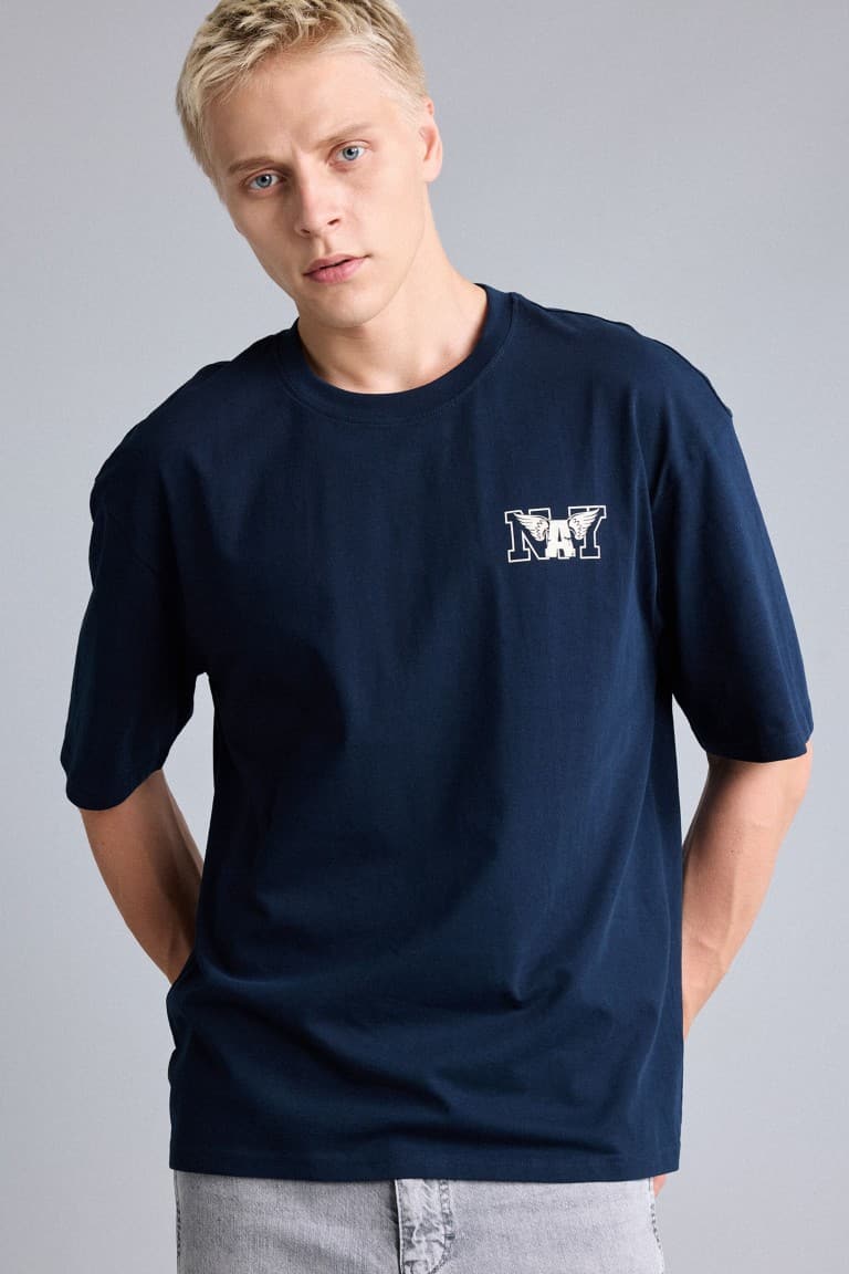 Boxy Fit Short Sleeve T-Shirt with Text Print on the Back