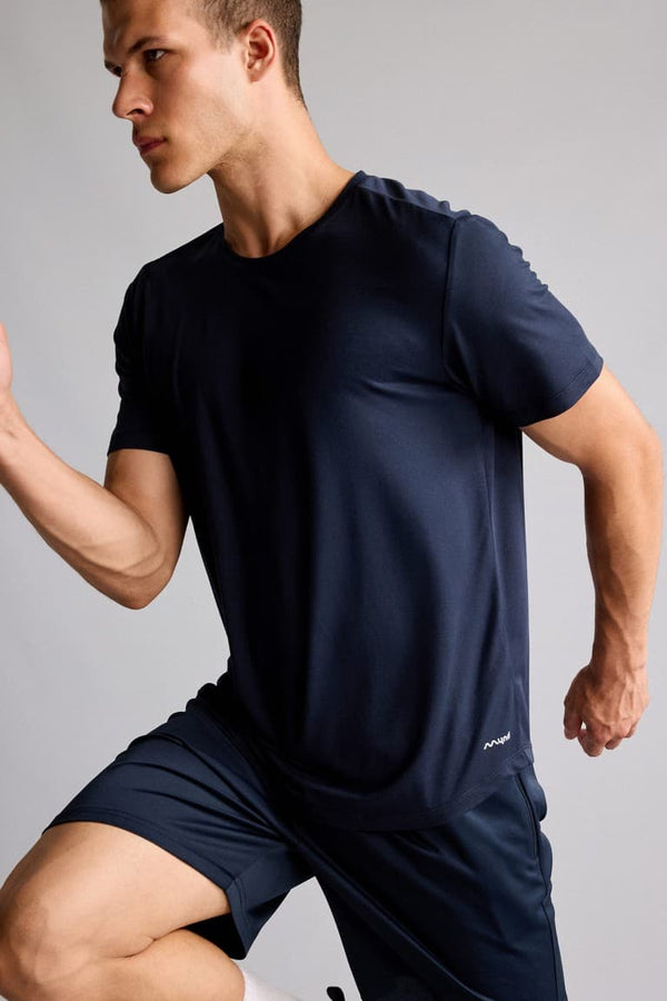 Quick Drying Standard Fit Printed Short Sleeve T-Shirt