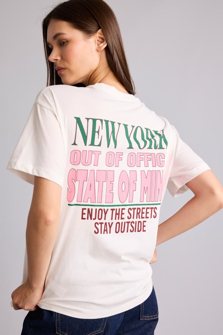 New Years Themed Overless Crew Neck Printed Short Sleeve T-Shirt Main image