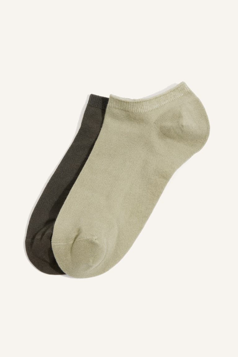Women Seamless 2-Pack Modal Booties Socks