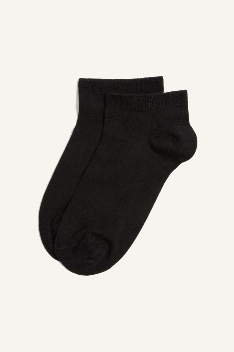 Women Seamless 2-Pack Modal Booties Socks