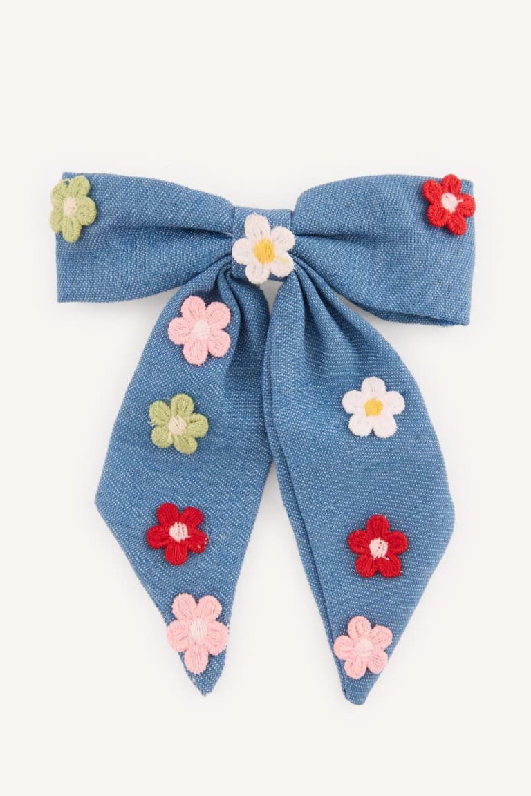 Girls Bow Detailed Hair Clip