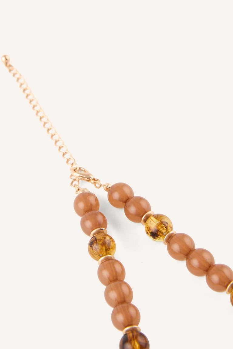 2 Pieces Women Chain Necklace Secondary image