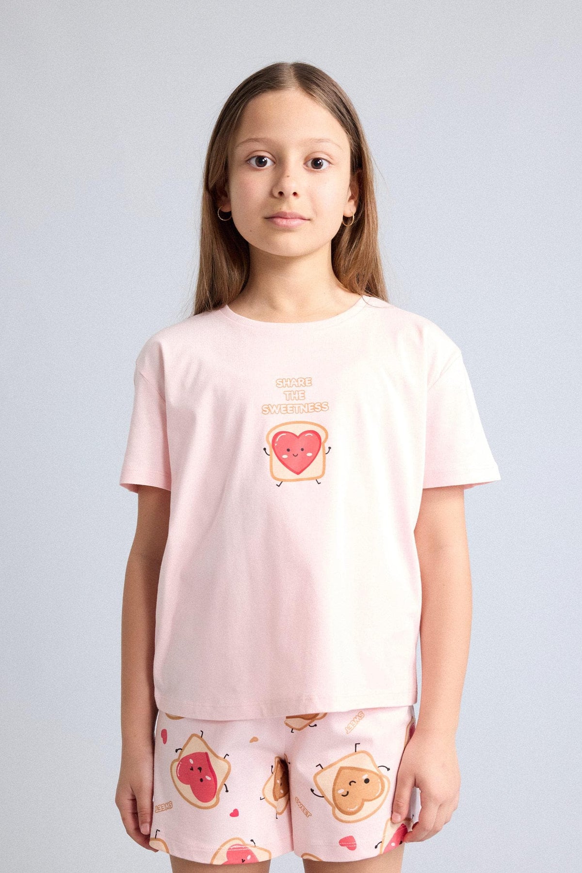 100% Cotton Regular Fit Elastic Waist Light Pink Pajama Set with 2 Hearts for Girls
