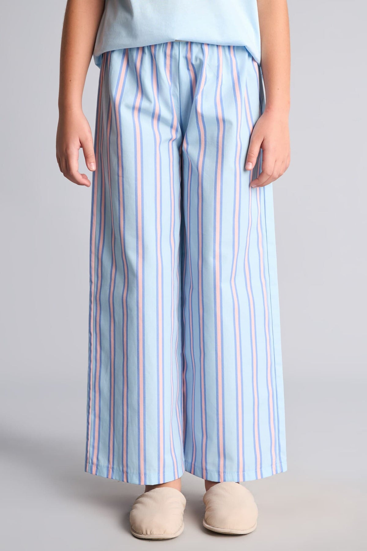 100% Cotton Printed Short Sleeve Top Striped Wide Leg Bottom Regular Fit 2-Piece Pajama Set For Girls