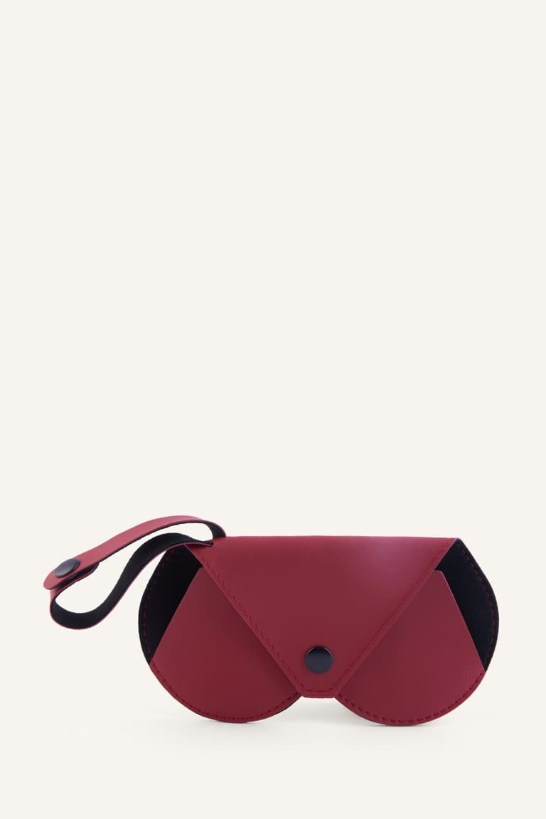 Women Black Sunglasses Case