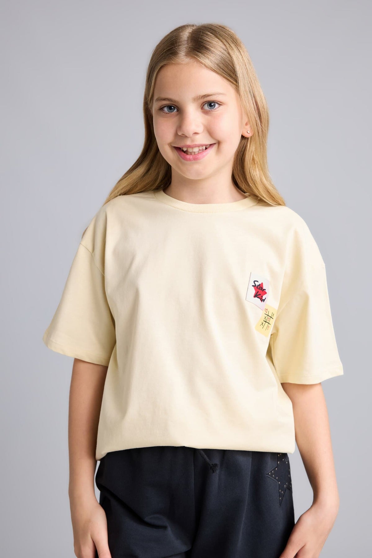 100% Cotton Crew Neck Short Sleeve Back Printed Light Yellow T-Shirt Girls