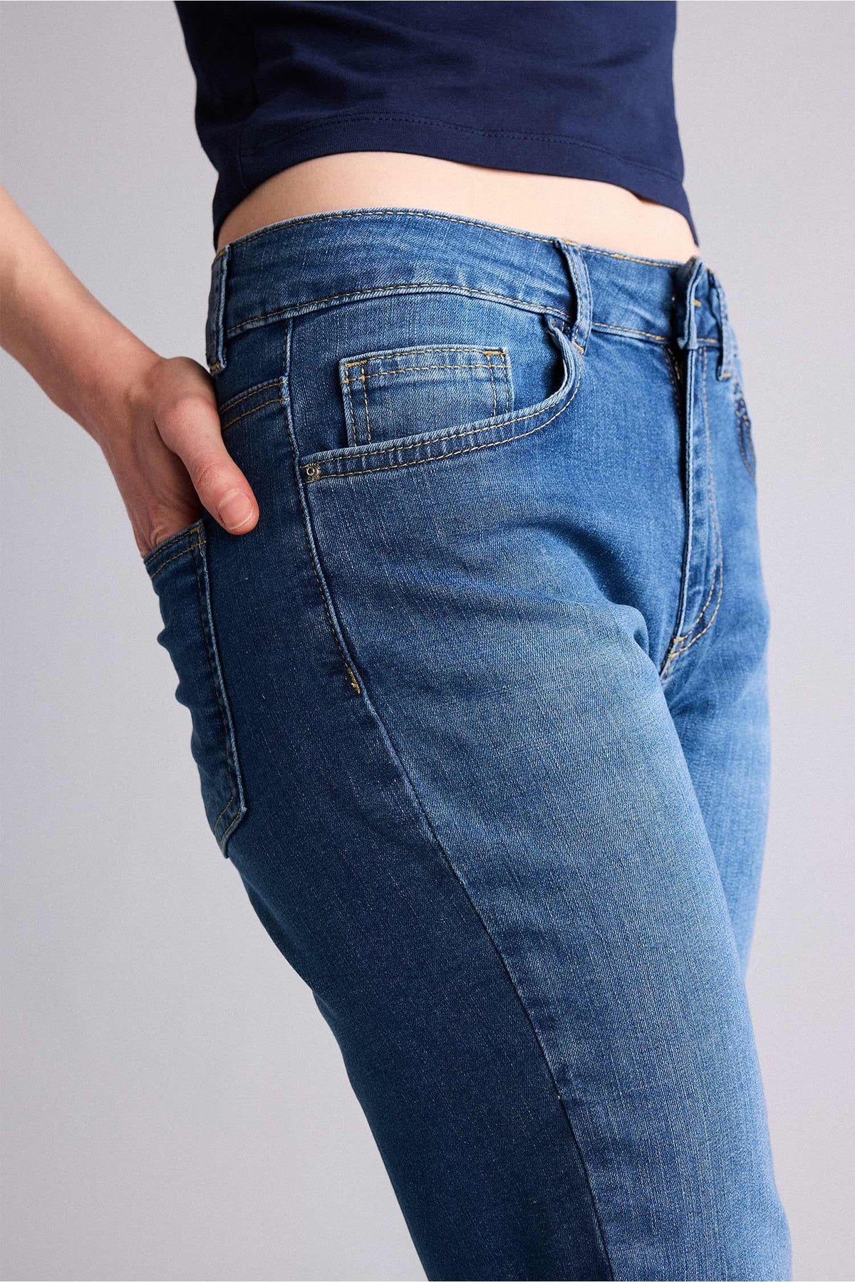 High Waist Pocketed Folded Leg Jean Capri