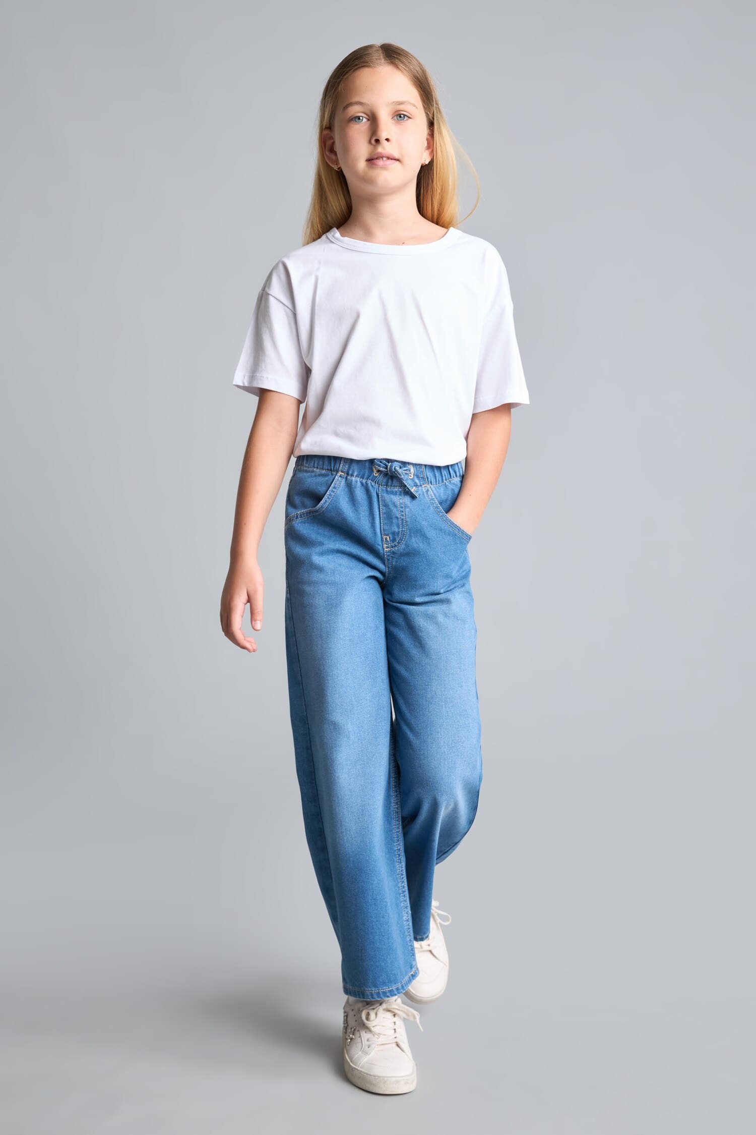 Elastic Waist Wide Leg Jeans Girls Secondary image