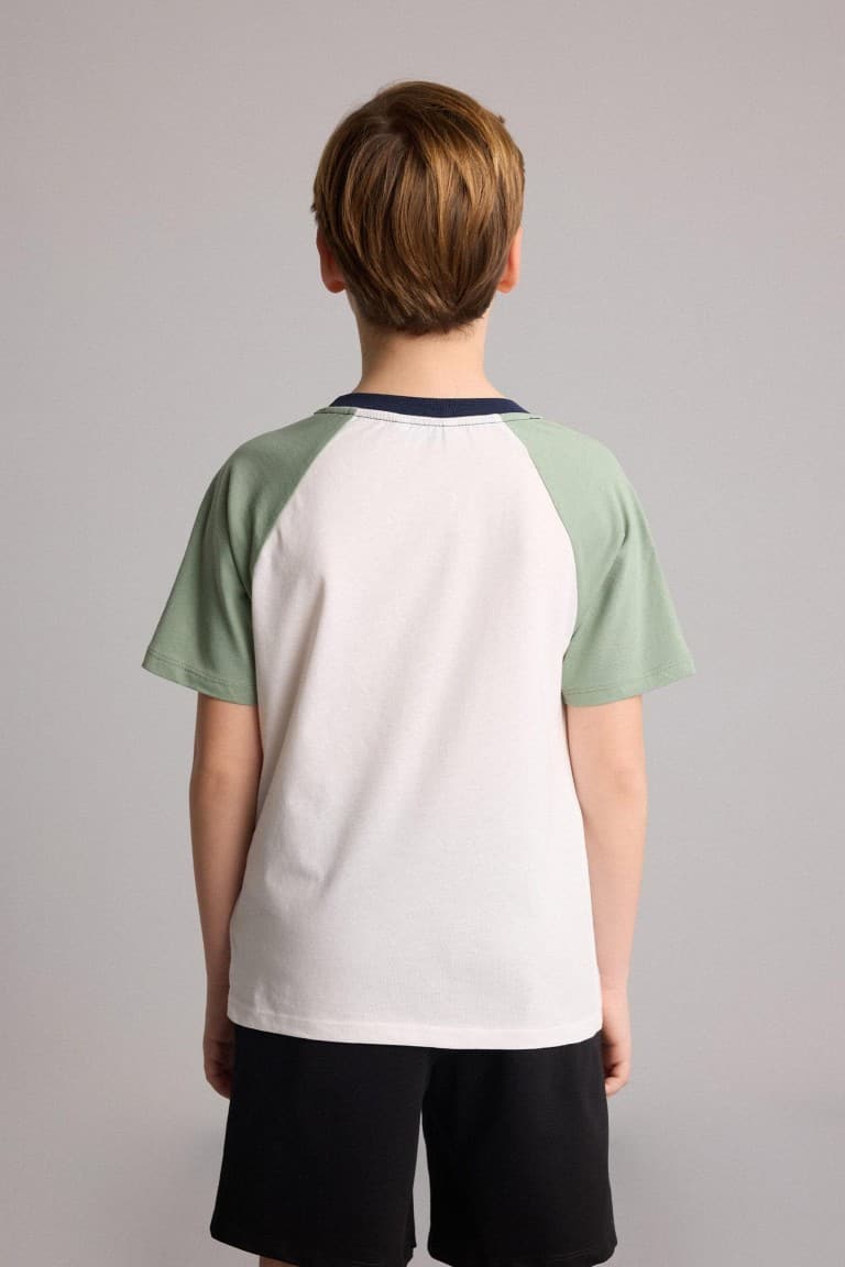 100% Cotton T-Shirt Boy