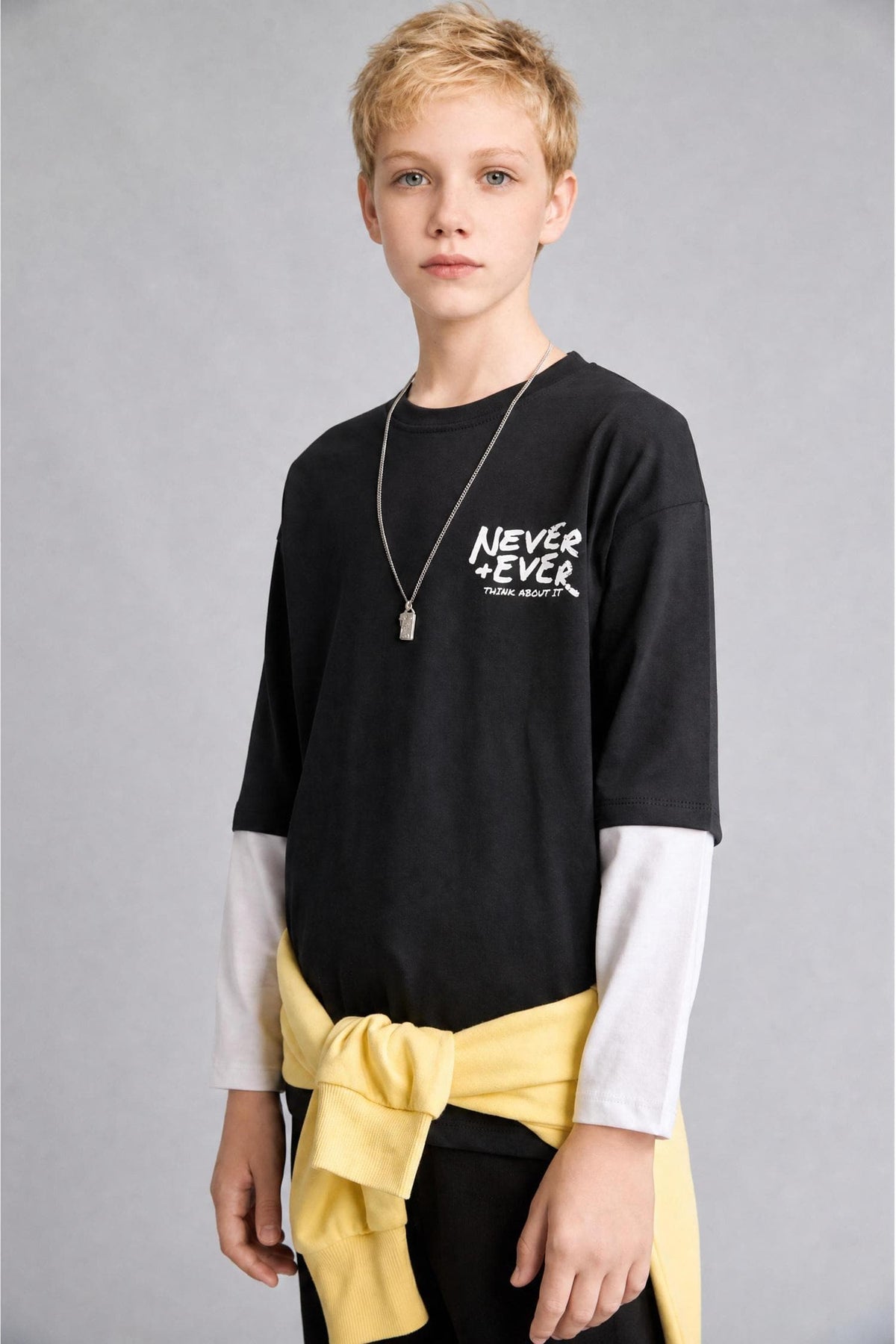 100% Cotton New Regular Fit Crew Neck Long Sleeve Black T-Shirt Boy