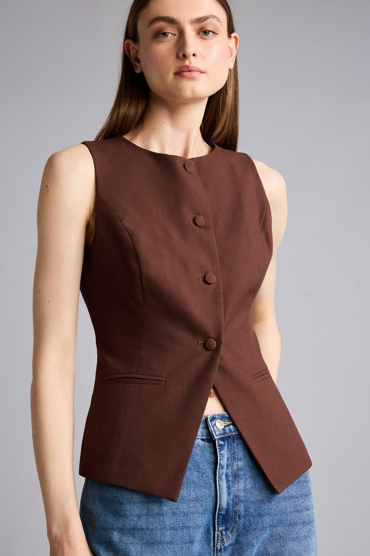 Linen Blend Buttoned Vest