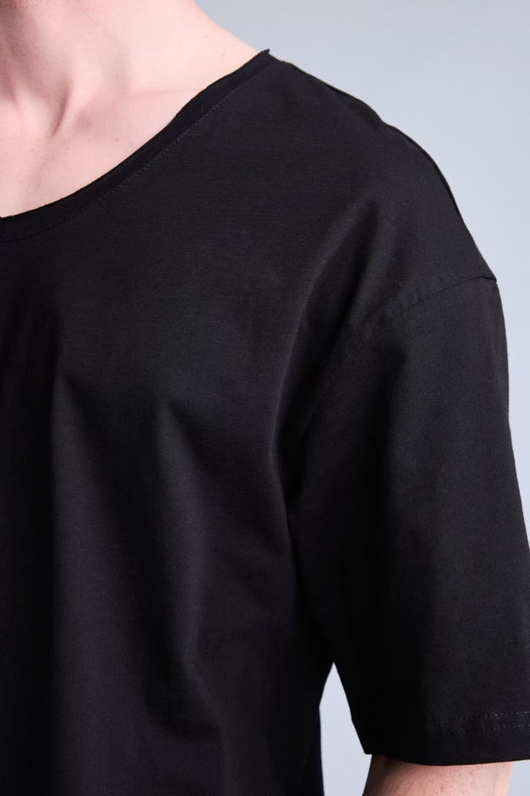 100% Cotton Boxy Fit V-Neck Pressed Washed Effect Short Sleeve T-Shirt