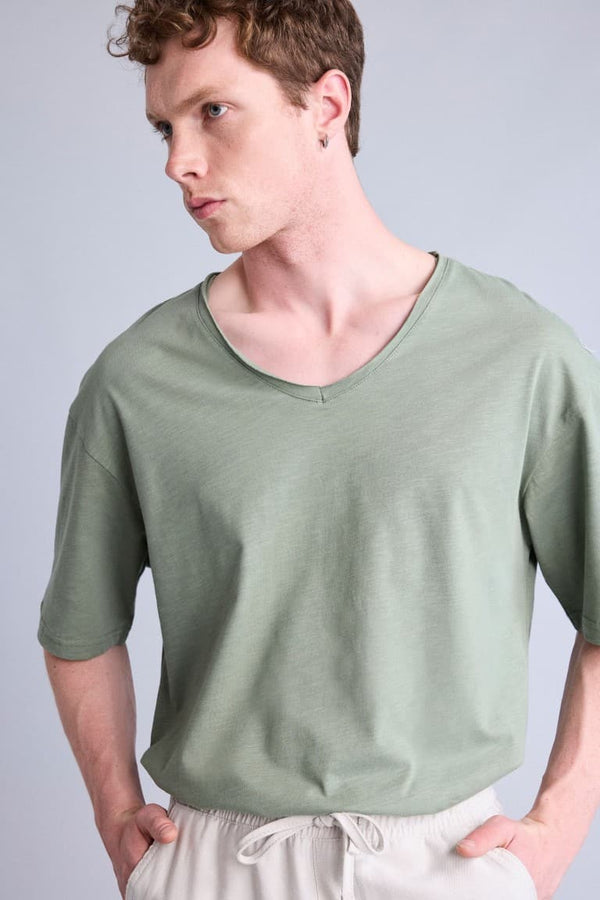 100% Cotton Boxy Fit V-Neck Pressed Washed Effect Short Sleeve T-Shirt