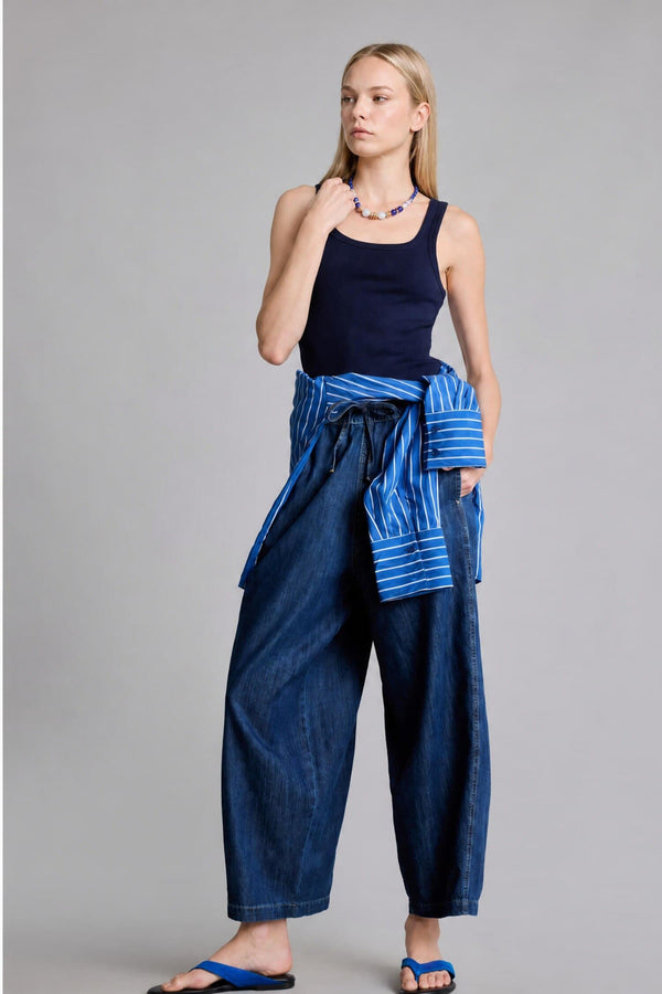Barrel Fit High Waist Trousers