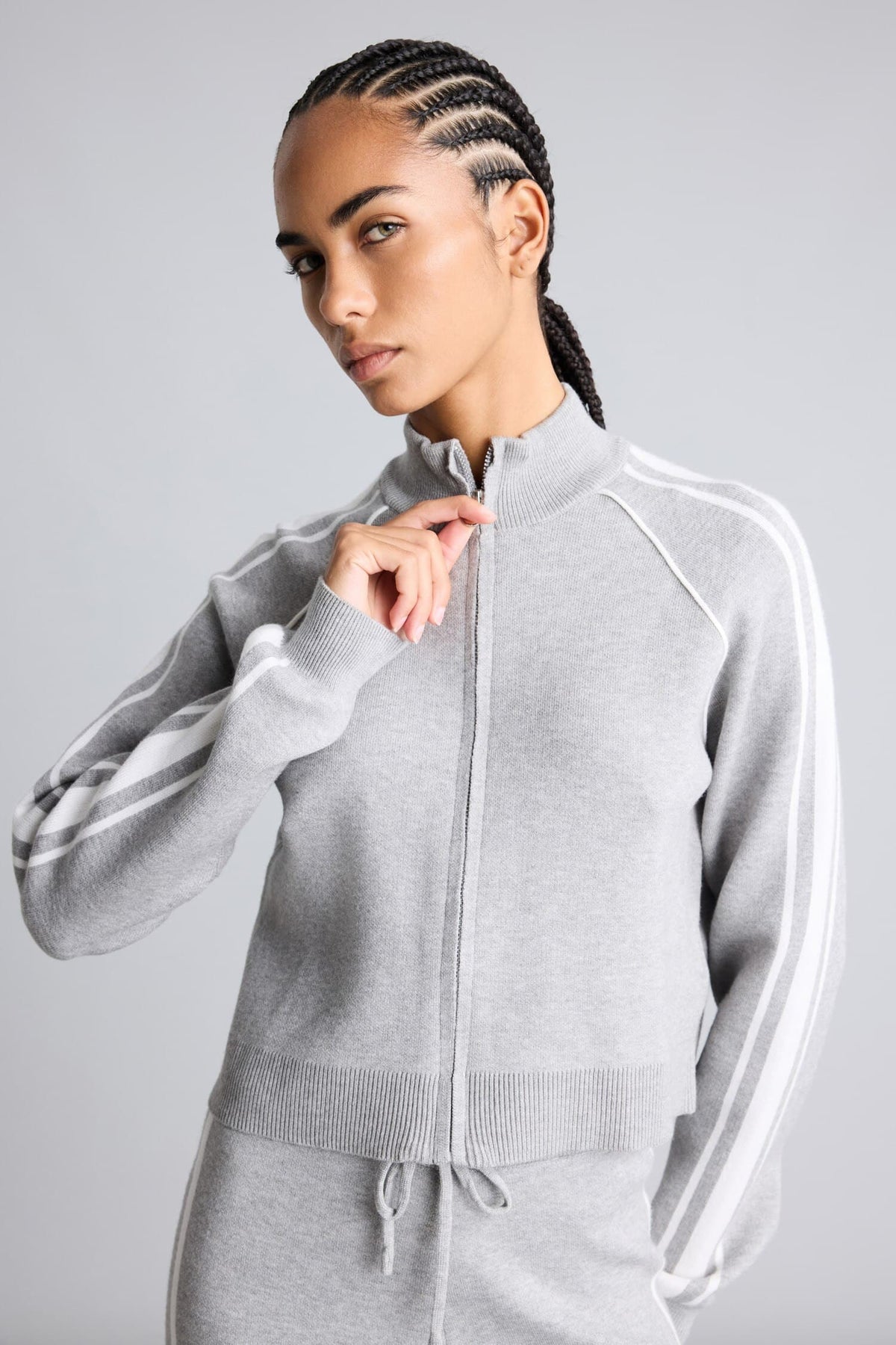 Standard Fit-Zippered Cardigan