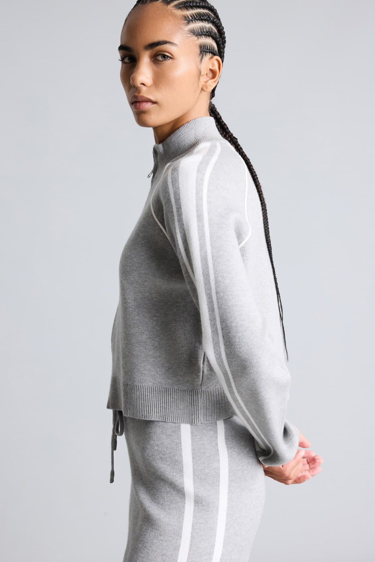 Standard Fit-Zippered Cardigan