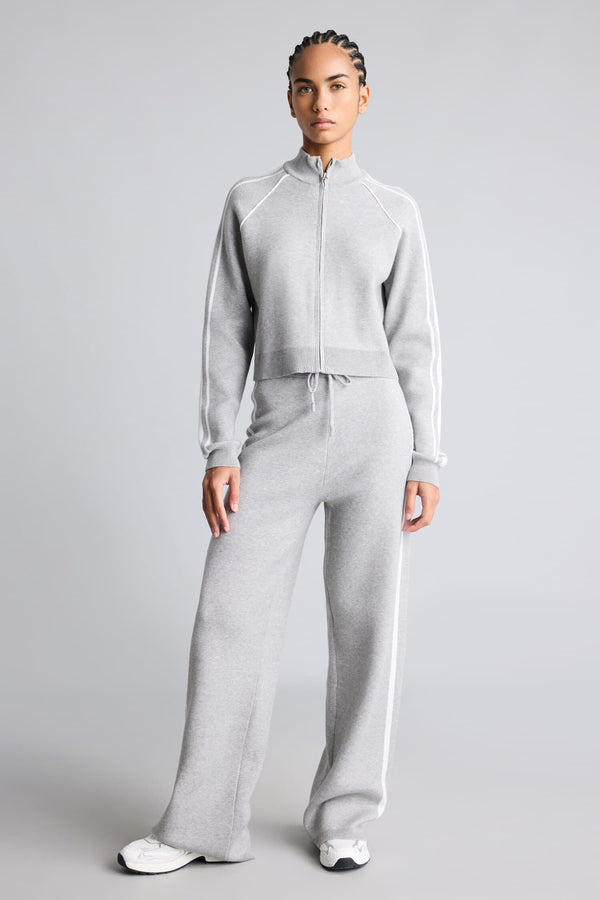 Standard Fit, Wide Leg Elastic Waist Sweatpants