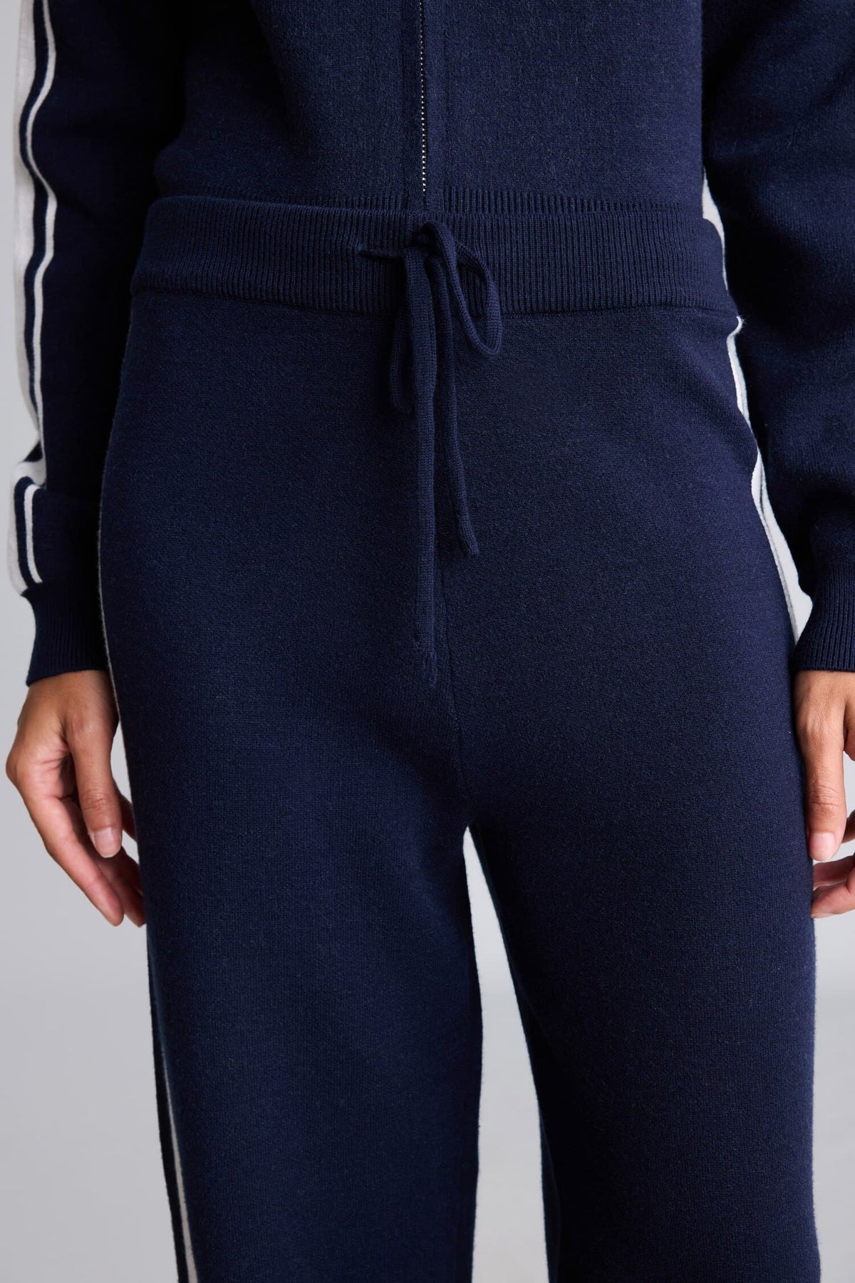 Standard Fit, Wide Leg Elastic Waist Sweatpants