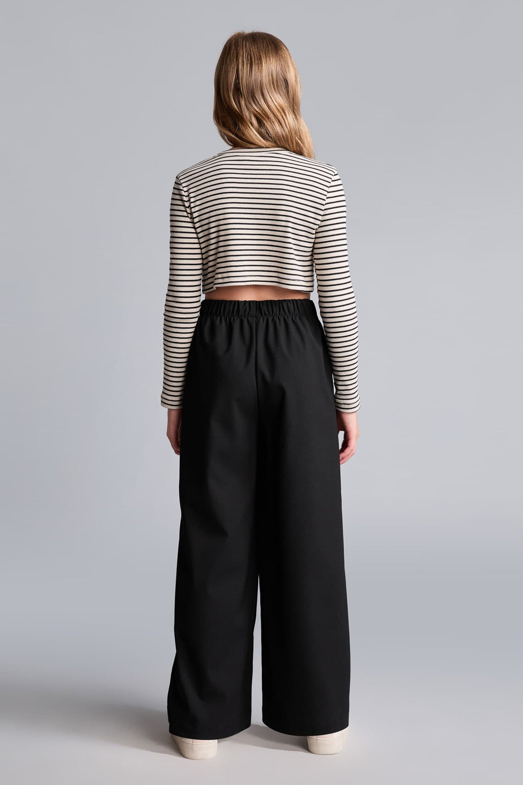 Wide Leg Grey Pants Girl