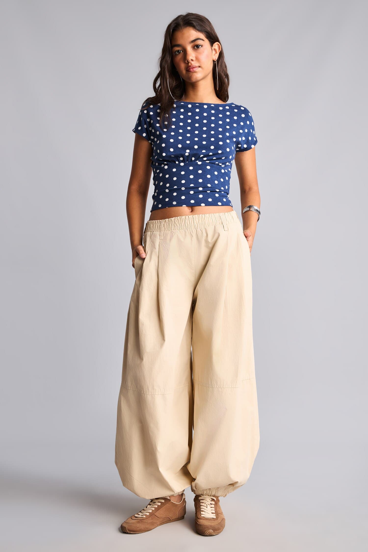 100% Cotton Parachute Double Pocket Elastic Waist Standard Size Poplin Trousers Secondary image