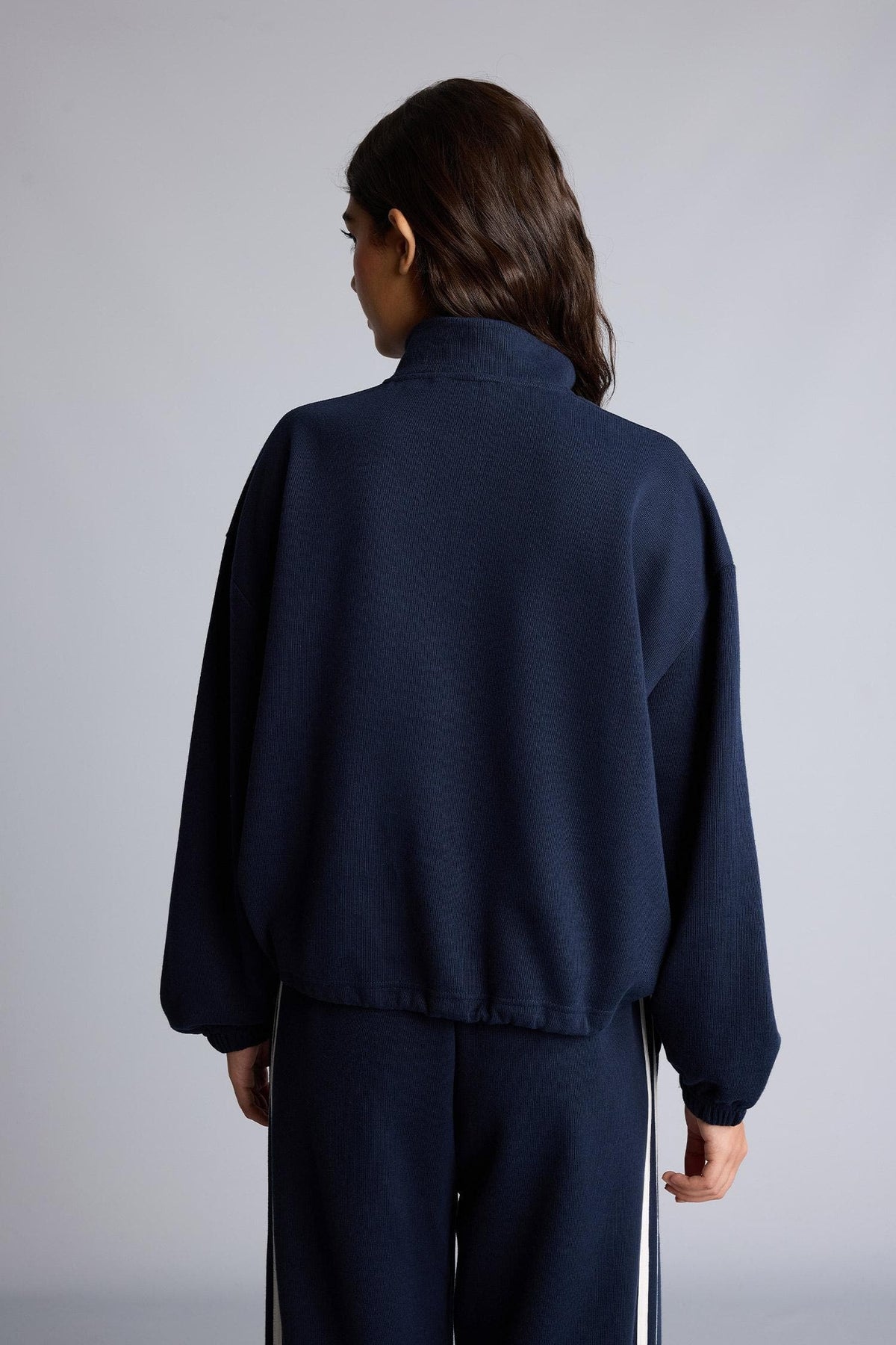Loose Fit Half Turtleneck Knitwear Look Sweatshirt