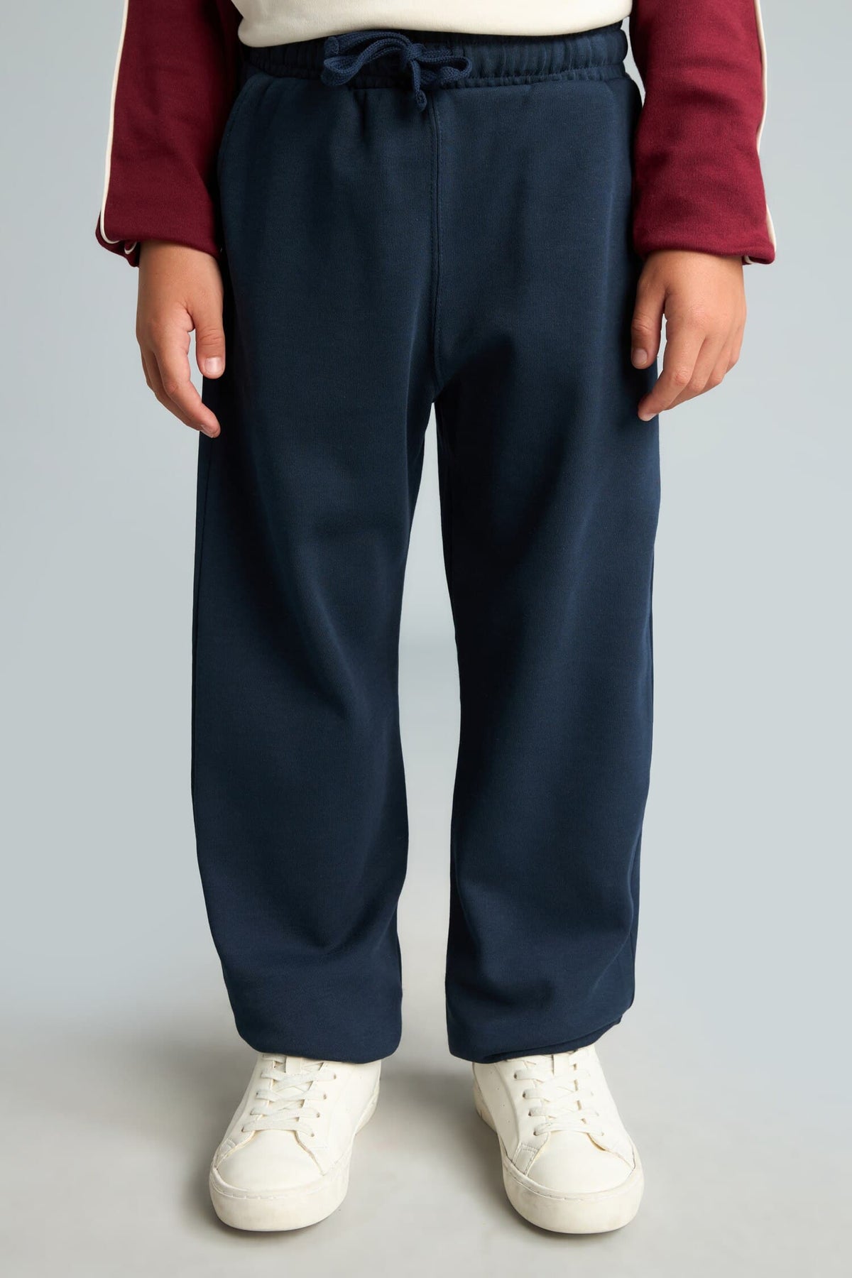 Printed Long Sleeve T-Shirt Top Flexible Waisted Sweatpants 2 Pcs Boys