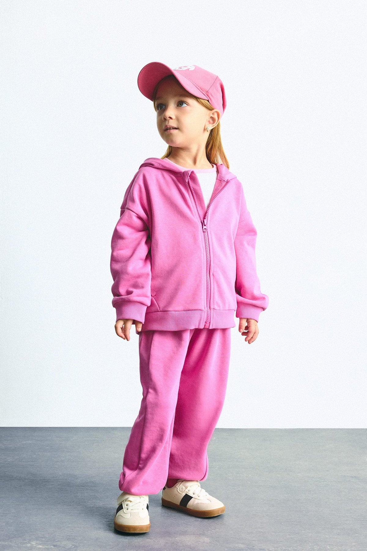 Regular Fit Thick Fabric Teddy Bear Crest Sweatpants Baby Girl