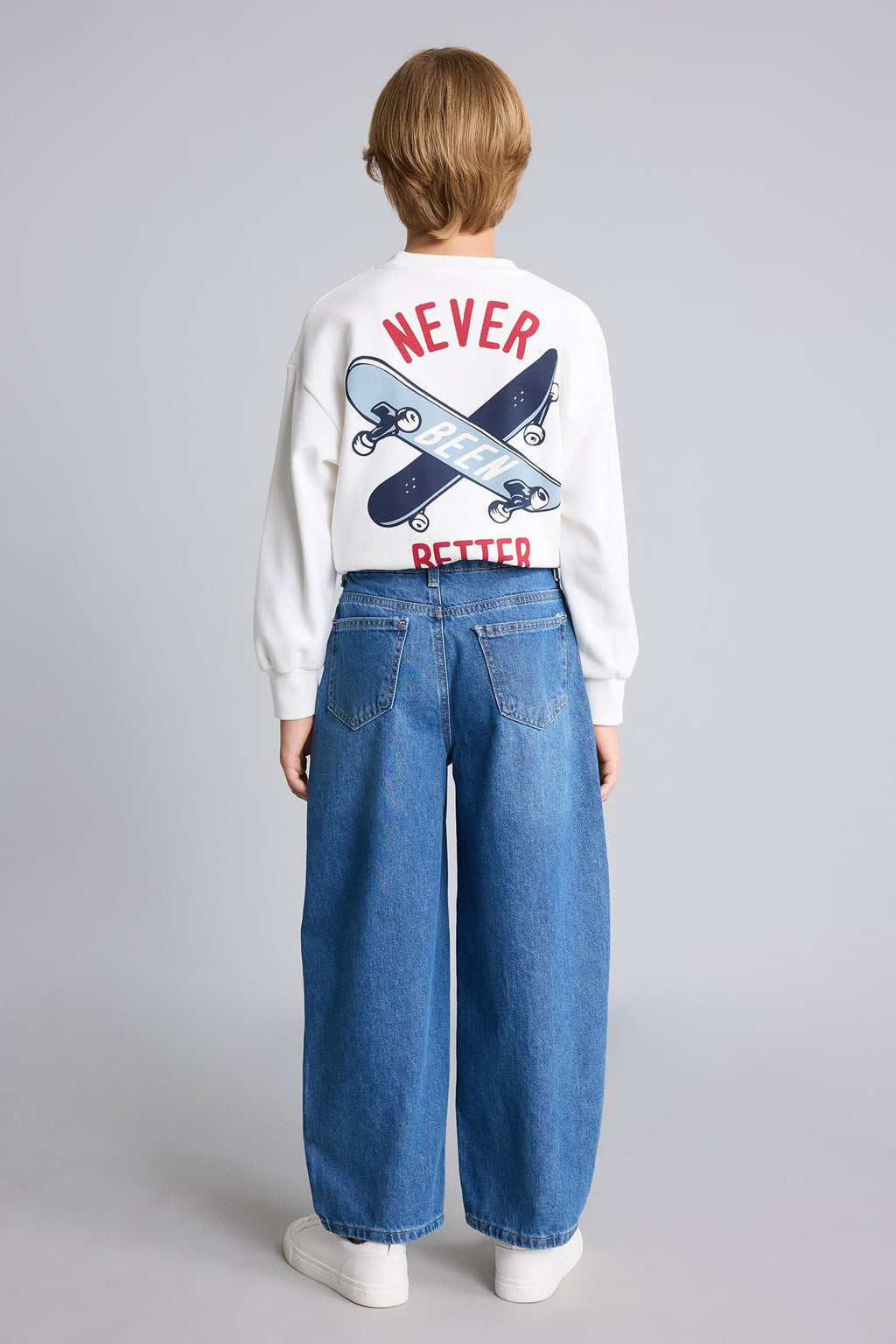 Barrel Fit Flexible Banded Jeans Boy