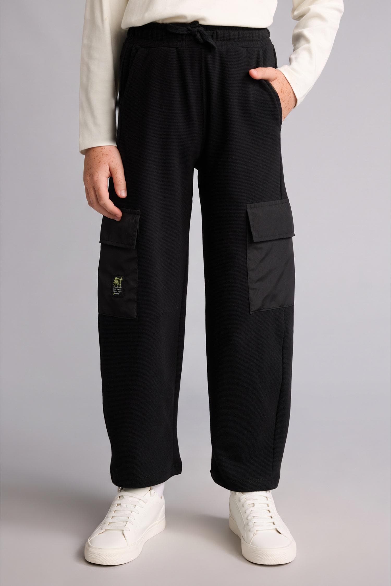 100% Cotton Barrel Black Pants with Fit Cargo Pockets Boys Secondary image